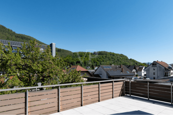 Pronájem bytu 4+1 126 m², Altenstrasse 70, Annweiler Pronájem bytu 4+1 126 m², Altenstrasse 70, Annweiler