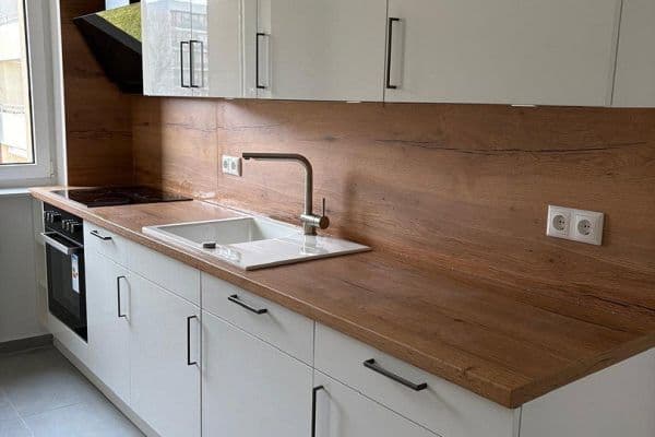 Pronájem bytu 2+1 60 m², Hinrichsring, Hannover, Dolní Sasko Pronájem bytu 2+1 60 m², Hinrichsring, Hannover, Dolní Sasko