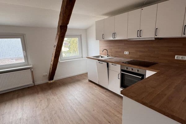 Pronájem bytu 4+1 120 m², Haakengraben 22-24, Neustadt i. H. Pronájem bytu 4+1 120 m², Haakengraben 22-24, Neustadt i. H.