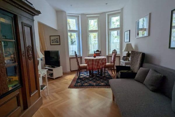 Pronájem bytu 2+1 58 m², Olbersstraße 6, Berlin Pronájem bytu 2+1 58 m², Olbersstraße 6, Berlin