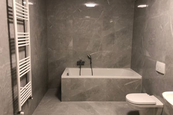 Pronájem bytu 3+1 75 m², Kirchberg 5, Breitenbrunn Pronájem bytu 3+1 75 m², Kirchberg 5, Breitenbrunn