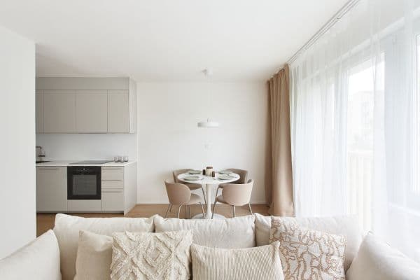 Prodej bytu 3+kk 71 m², Jažlovická, Praha Prodej bytu 3+kk 71 m², Jažlovická, Praha