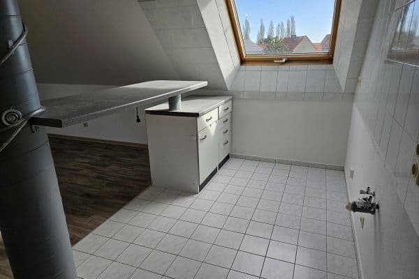 Pronájem bytu 2+1 55 m², Ackerstr. 41, Bitterfeld - Wolfen OT Bobbau Pronájem bytu 2+1 55 m², Ackerstr. 41, Bitterfeld - Wolfen OT Bobbau