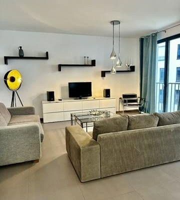 Pronájem bytu 3+1 108 m², Beuthstr. 14, Berlin, Berlín Pronájem bytu 3+1 108 m², Beuthstr. 14, Berlin, Berlín