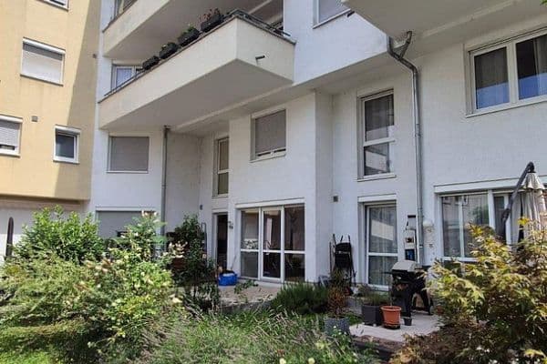 Prodej bytu 3+1 98 m², Große Rittergasse 35, Frankfurt am Main Prodej bytu 3+1 98 m², Große Rittergasse 35, Frankfurt am Main