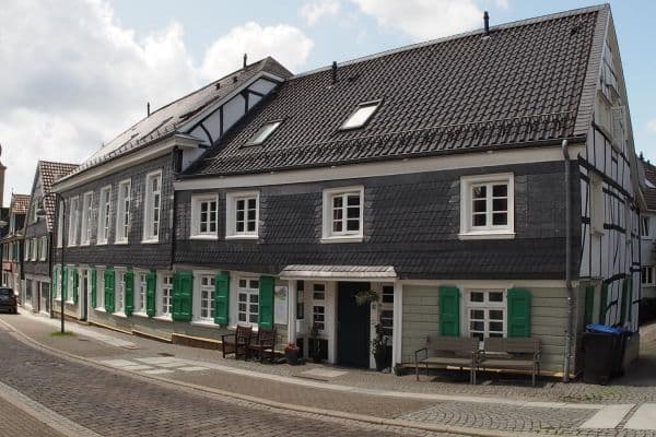 Prodej bytu 5+1 132 m², Remscheid Lüttringhausen Prodej bytu 5+1 132 m², Remscheid Lüttringhausen