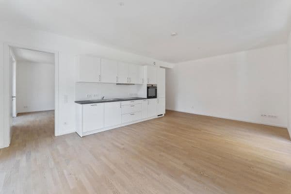 Pronájem bytu 2+1 62 m², Mühlenstraße 20, Berlin, Berlín Pronájem bytu 2+1 62 m², Mühlenstraße 20, Berlin, Berlín