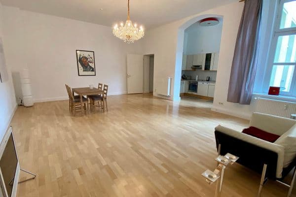 Pronájem bytu 3+1 116 m², Albrechtstraße, Berlin, Berlín Pronájem bytu 3+1 116 m², Albrechtstraße, Berlin, Berlín