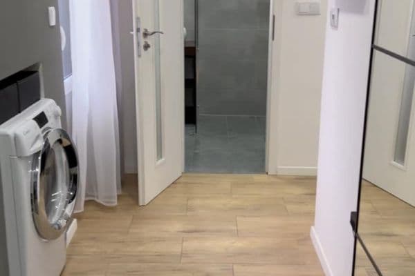 Pronájem bytu 2+kk 50 m², Vorlova, Beroun Pronájem bytu 2+kk 50 m², Vorlova, Beroun