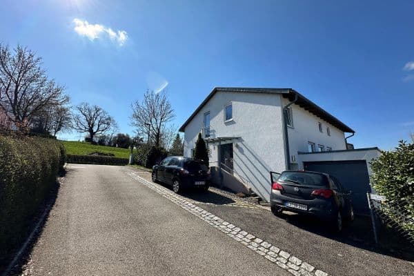 Prodej domu 207 m², pozemek 364 m², Deizisau Prodej domu 207 m², pozemek 364 m², Deizisau