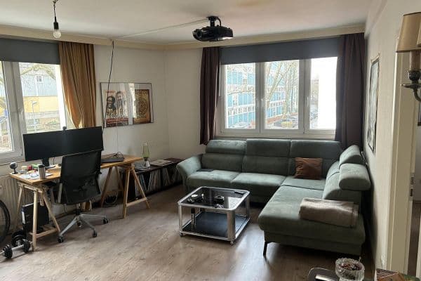 Pronájem bytu 2+kk 60 m², Wiesenstr. 52, Essen-Südviertel Nähe City und Hauptbahnhof, Severní Porýní-Vestfálsko Pronájem bytu 2+kk 60 m², Wiesenstr. 52, Essen-Südviertel Nähe City und Hauptbahnhof, Severní Porýní-Vestfálsko