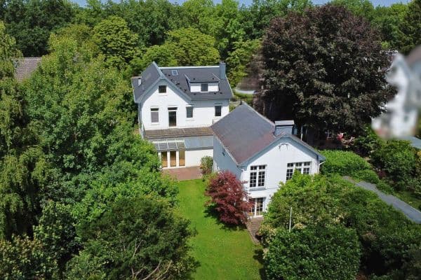 Prodej domu 427 m², pozemek 1.509 m², Hamburg, Hamburg Prodej domu 427 m², pozemek 1.509 m², Hamburg, Hamburg