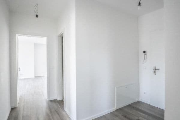 Pronájem bytu 4+1 96 m², Carl-Adam-Petri-Straße, Potsdam, Braniborsko Pronájem bytu 4+1 96 m², Carl-Adam-Petri-Straße, Potsdam, Braniborsko