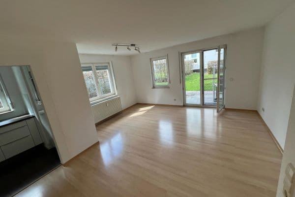 Pronájem bytu 2+1 53 m², Böblingen Pronájem bytu 2+1 53 m², Böblingen