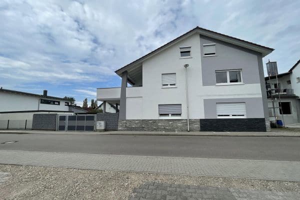Prodej domu 251 m², pozemek 726 m², Achern Prodej domu 251 m², pozemek 726 m², Achern