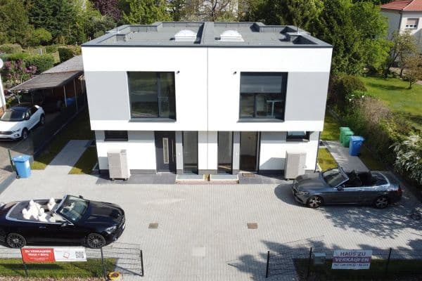 Prodej domu 170 m², pozemek 508 m², Rembrandtstraße 67, Blankenfelde-Mahlow Prodej domu 170 m², pozemek 508 m², Rembrandtstraße 67, Blankenfelde-Mahlow