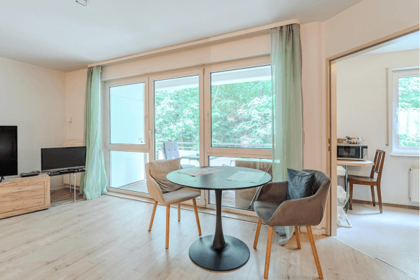 Pronájem bytu 1+kk 45 m², Rosenweg 1, Bad Bellingen Pronájem bytu 1+kk 45 m², Rosenweg 1, Bad Bellingen