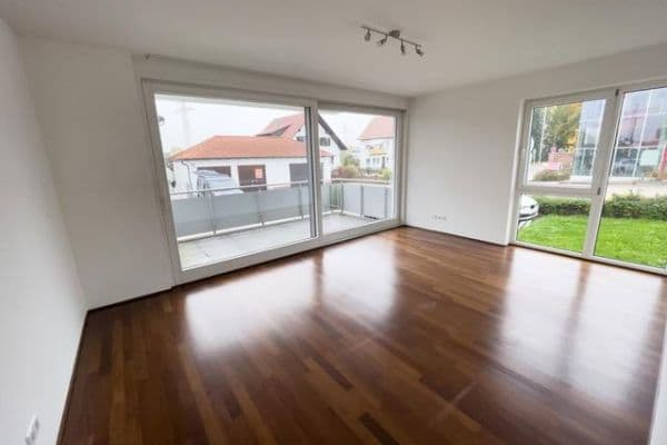Prodej bytu 3+1 88 m², Pfaffenhofen Prodej bytu 3+1 88 m², Pfaffenhofen