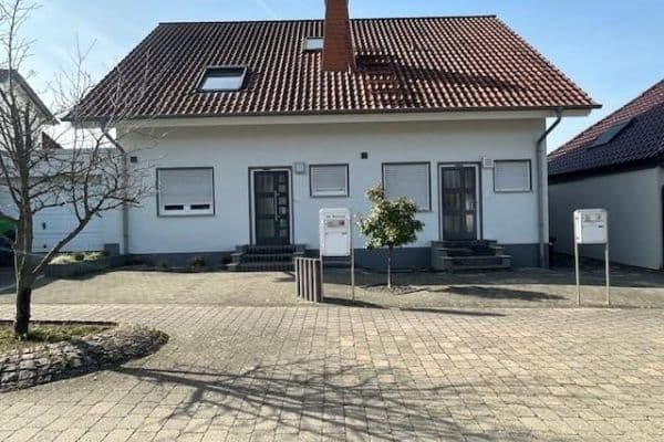 Pronájem domu 180 m², pozemek 518 m², Wallertheim Pronájem domu 180 m², pozemek 518 m², Wallertheim