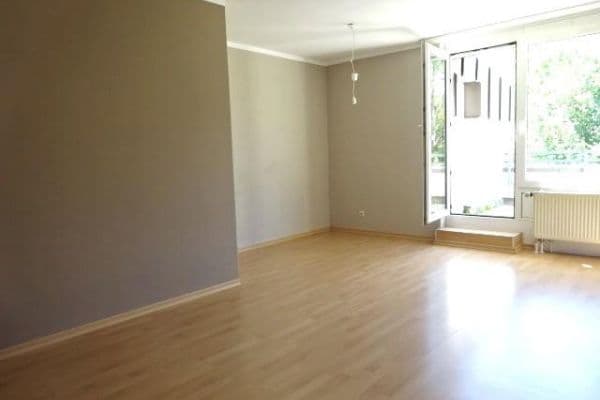 Prodej bytu 2+1 66 m², Am Weiher, Unterschleißheim, Bavorsko Prodej bytu 2+1 66 m², Am Weiher, Unterschleißheim, Bavorsko