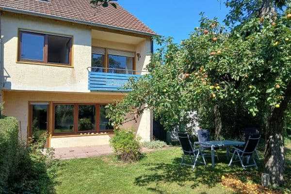 Prodej domu 160 m², pozemek 448 m², Tulpenstr. 9, Erdmannhausen Prodej domu 160 m², pozemek 448 m², Tulpenstr. 9, Erdmannhausen