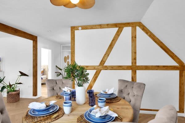 Prodej bytu 4+1 80 m², Degenfelder. Str. 3, Stuttgart Prodej bytu 4+1 80 m², Degenfelder. Str. 3, Stuttgart