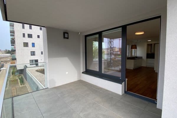 Pronájem bytu 2+kk 52 m², Pod Harfou, Praha Pronájem bytu 2+kk 52 m², Pod Harfou, Praha