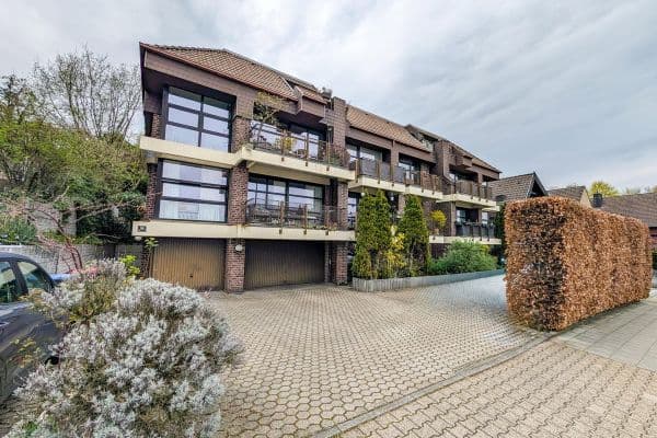 Prodej bytu 2+1 51 m², Bleiberger Straße 146, Cáchy, Severní Porýní-Vestfálsko Prodej bytu 2+1 51 m², Bleiberger Straße 146, Cáchy, Severní Porýní-Vestfálsko