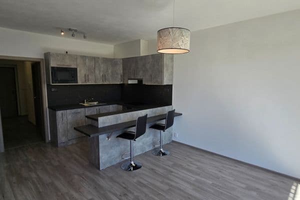 Pronájem bytu 2+kk 51 m², Chrudim Pronájem bytu 2+kk 51 m², Chrudim