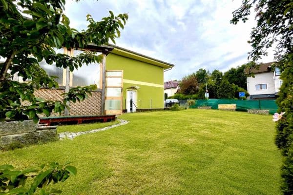 Pronájem bytu 3+kk 77 m², Horská, Jenišov Pronájem bytu 3+kk 77 m², Horská, Jenišov