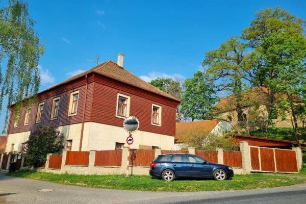 Pronájem bytu 2+1 90 m², V Chaloupkách, Neumětely Pronájem bytu 2+1 90 m², V Chaloupkách, Neumětely