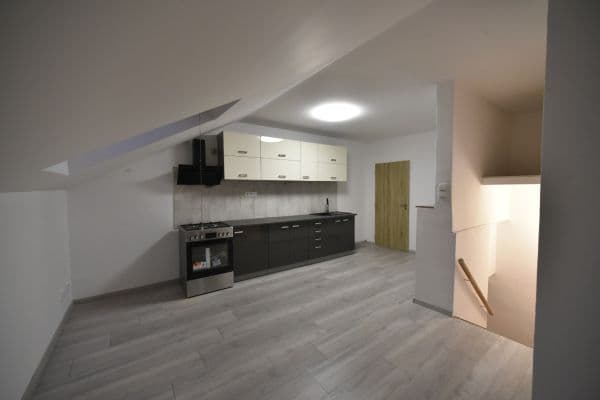 Pronájem bytu 3+kk 72 m², Riegrova, Frýdek-Místek Pronájem bytu 3+kk 72 m², Riegrova, Frýdek-Místek