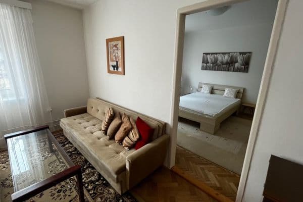 Pronájem bytu 2+1 53 m², José Martího, Praha Pronájem bytu 2+1 53 m², José Martího, Praha