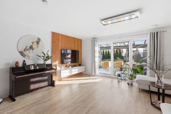 Pronájem domu 148 m², pozemek 262 m², Schulzendorf Pronájem domu 148 m², pozemek 262 m², Schulzendorf