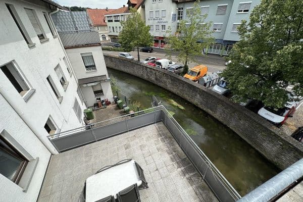 Pronájem bytu 3+1 97 m², Kübelmarkt 28, Bruchsal Pronájem bytu 3+1 97 m², Kübelmarkt 28, Bruchsal