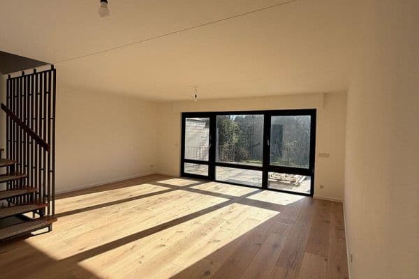 Prodej domu 132 m², pozemek 222 m², Keplerstr., Nordrhein-Westfalen - Sankt Augustin Prodej domu 132 m², pozemek 222 m², Keplerstr., Nordrhein-Westfalen - Sankt Augustin