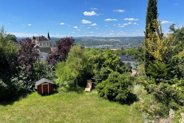 Prodej domu 180 m², pozemek 1.113 m², Dattenberg Prodej domu 180 m², pozemek 1.113 m², Dattenberg