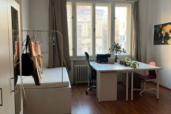 Pronájem bytu 4+1 22 m², Thámova, Praha Pronájem bytu 4+1 22 m², Thámova, Praha