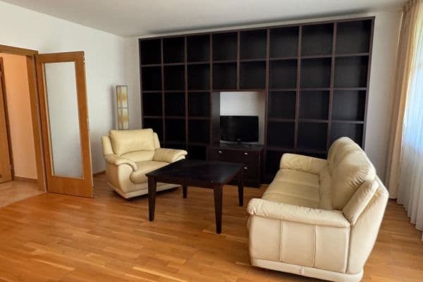 Pronájem bytu 3+kk 107 m², Strnadových, Prague Pronájem bytu 3+kk 107 m², Strnadových, Prague