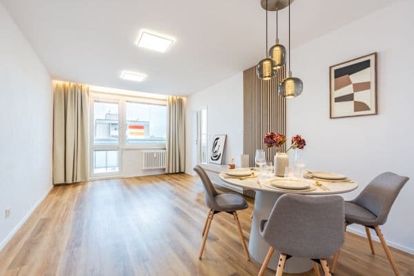 Prodej bytu 3+1 64 m², Janského, Olomouc Prodej bytu 3+1 64 m², Janského, Olomouc