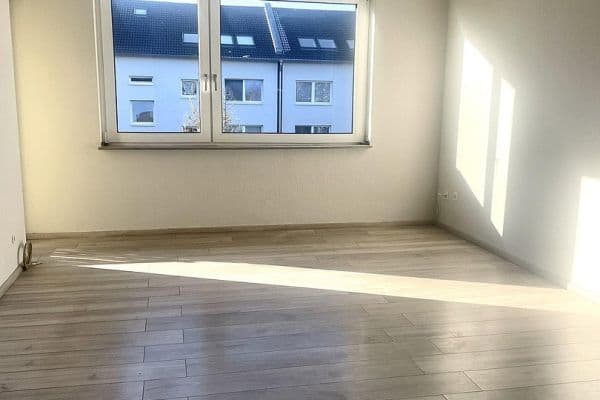 Pronájem bytu 2+1 58 m², Ahornweg X, Köln Pronájem bytu 2+1 58 m², Ahornweg X, Köln