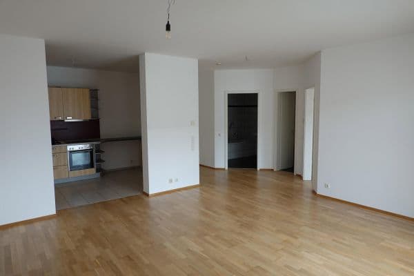 Pronájem bytu 2+1 65 m², Frankfurt am Main, Hessen Pronájem bytu 2+1 65 m², Frankfurt am Main, Hessen