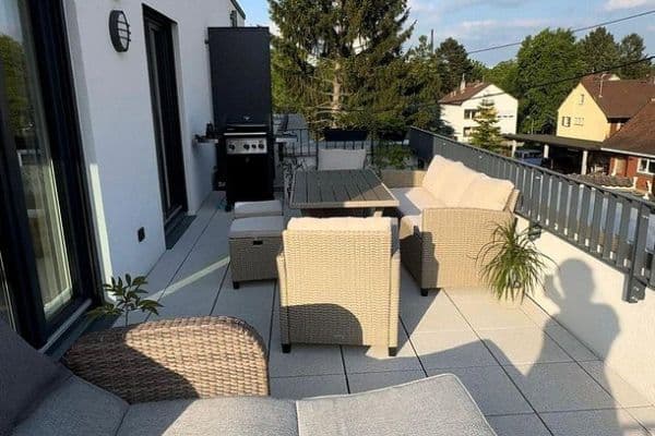 Pronájem bytu 2+1 83 m², Frankfurt am Main, Hessen Pronájem bytu 2+1 83 m², Frankfurt am Main, Hessen