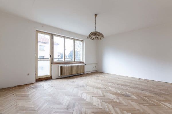 Prodej bytu 3+1 71 m², V Mišpulkách, Kutná Hora, Středočeský kraj Prodej bytu 3+1 71 m², V Mišpulkách, Kutná Hora, Středočeský kraj