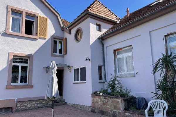 Prodej domu 214 m², pozemek 8.000 m², Gersheim Prodej domu 214 m², pozemek 8.000 m², Gersheim