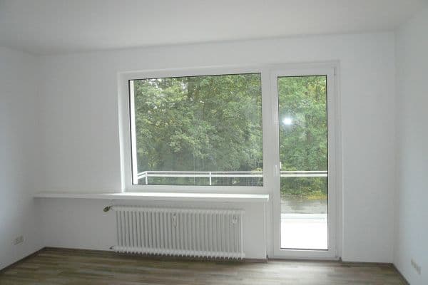 Pronájem bytu 3+1 64 m², Südring 45, Heiligenhaus Pronájem bytu 3+1 64 m², Südring 45, Heiligenhaus