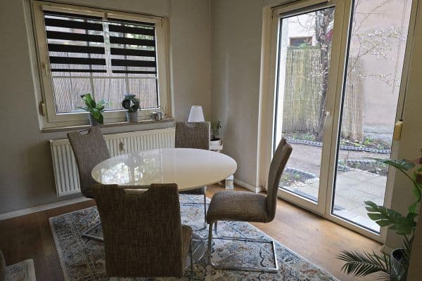 Pronájem bytu 2+1 43 m², Rothenburger Str. 55, Nürnberg Pronájem bytu 2+1 43 m², Rothenburger Str. 55, Nürnberg