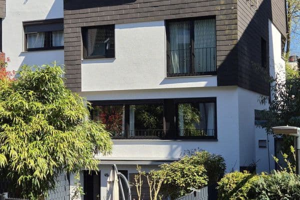 Prodej bytu 5+1 150 m², Am Gerichtshaus 45 a, Essen Prodej bytu 5+1 150 m², Am Gerichtshaus 45 a, Essen