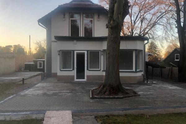 Pronájem domu 184 m², pozemek 1.300 m², Berlin, Berlín Pronájem domu 184 m², pozemek 1.300 m², Berlin, Berlín