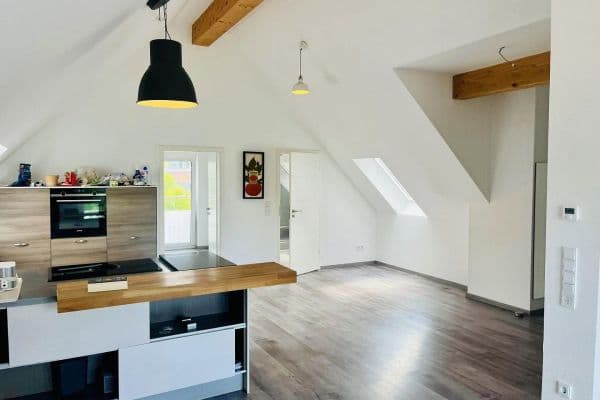 Pronájem bytu 3+1 110 m², Gwinnerstraße 35, Frankfurt am Main, Hessen Pronájem bytu 3+1 110 m², Gwinnerstraße 35, Frankfurt am Main, Hessen